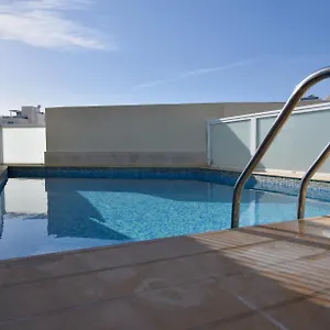 Blubay By St Aparthotel Gzira